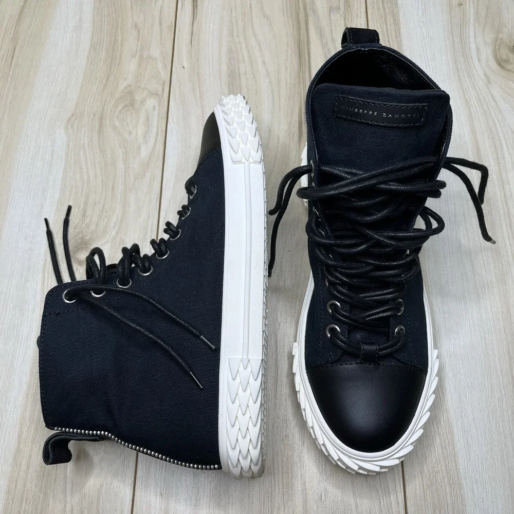 Giuseppe Zanotti Blabber High top Double Lace Mens 42 (US Size 9) Black White